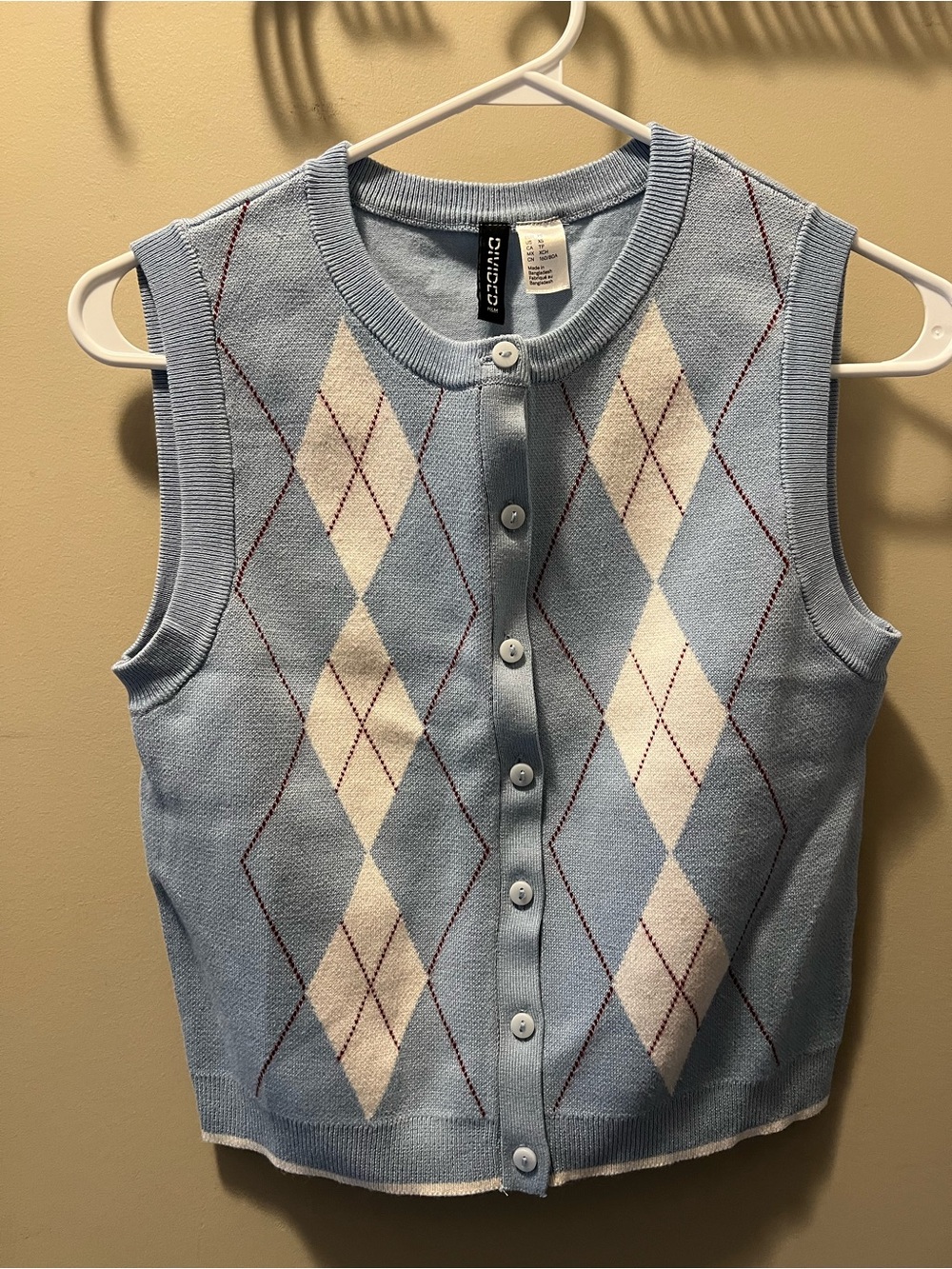 H&M Light Blue and White Argyle Sleeveless Cardigan